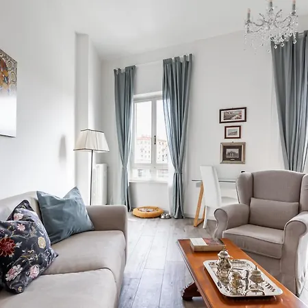 Guesthost - Lungarno Elegant With Panoramic Balcony