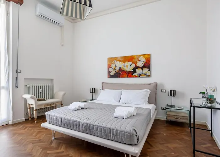 Guesthost - Lungarno Elegant With Panoramic Balcony * Pisa